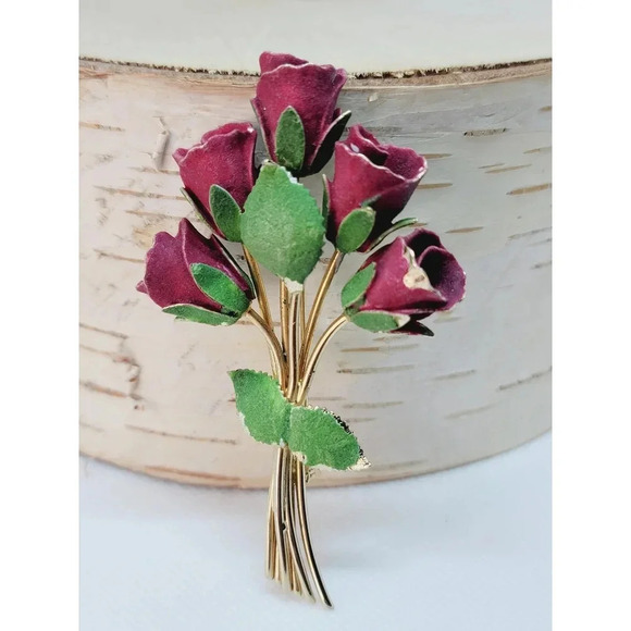 Jewelry - Vintage Rose Bouquet Brooch